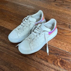 Alexander McQueen Sneakers iridescent rainbow and white